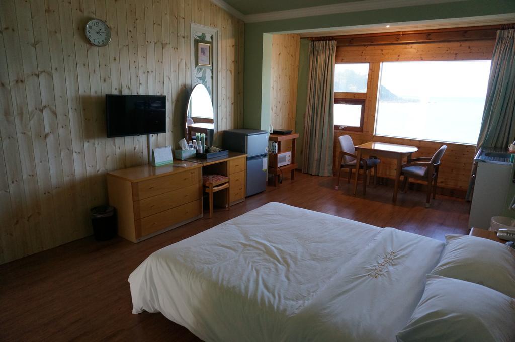 Park Beach Hotel Jeju Værelse billede