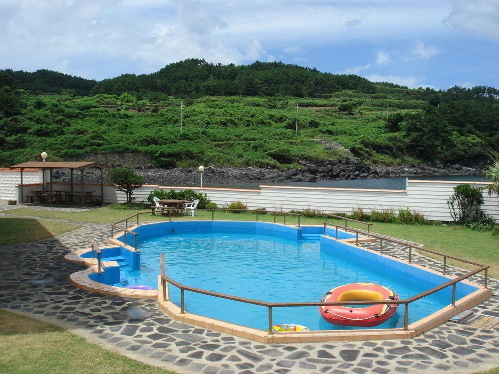 Park Beach Hotel Jeju Eksteriør billede