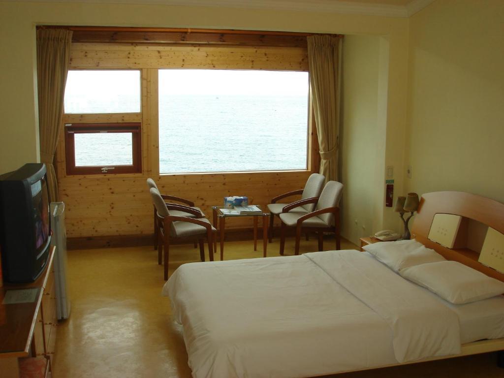 Park Beach Hotel Jeju Eksteriør billede