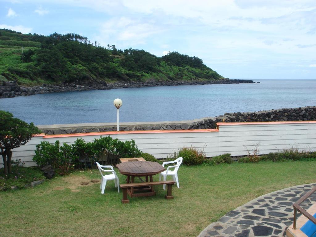 Park Beach Hotel Jeju Eksteriør billede